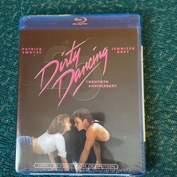 4 sealed Blu-Ray movie - Picture 2 of 9